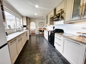 Photo 9- click for photo gallery